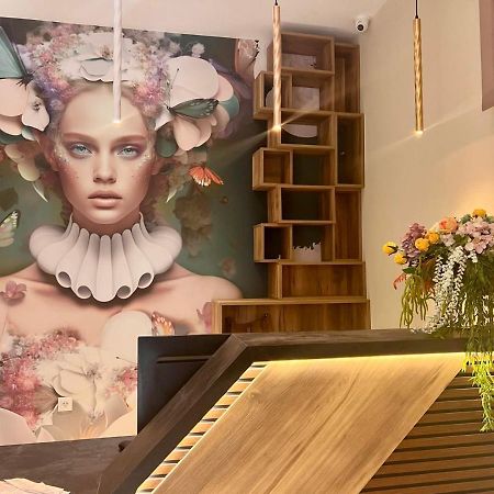 Floral Boutique Hotel Pleven Exterior photo